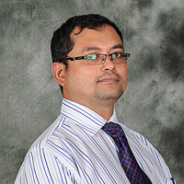 Associate Professor Dr Norhuzaimin bin Julai