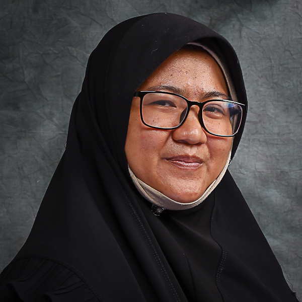 Dr. Kasumawati Lias